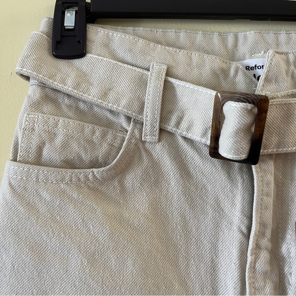 NWT Reformation Cynthia Belted High Rise Straight Jeans in Bone Cream Size 25 - Picture 9 of 16